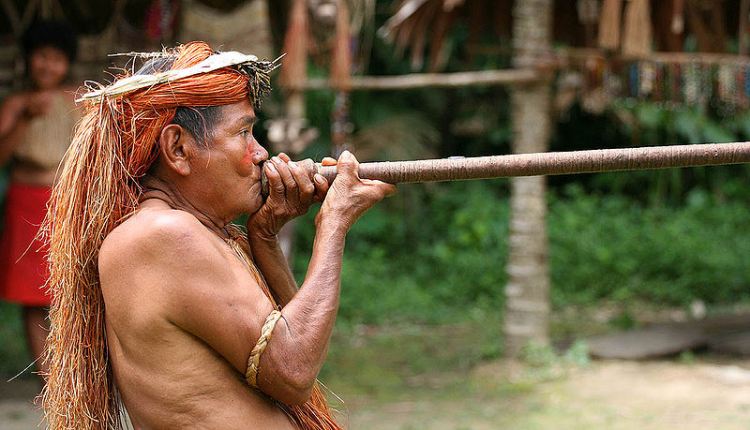 Członek plemienia Yagua z okolic Iquito w Peru. Fot. Jialiang Gao. Creative Commons
